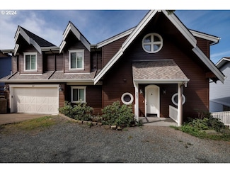 367 S Longview Loop, Rockaway Beach, OR 97136