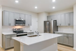 3775 King Hill Dr, Haines City, FL 33844