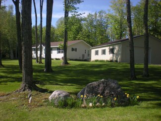 W17990 Wolfe Rd, Germfask, MI 49836