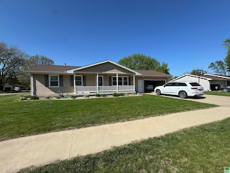 1001 E 8th St, Storm Lake, IA 50588