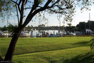 1064 Villa Dr Unit C203, Labelle, FL 33935