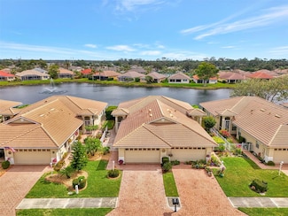 1056 Topelis Dr, Englewood, FL 34223