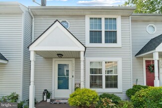 124 E Glebe Rd, Alexandria, VA 22305