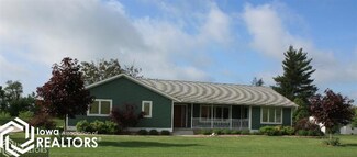 1020 6th Ave E, Albia, IA 52531