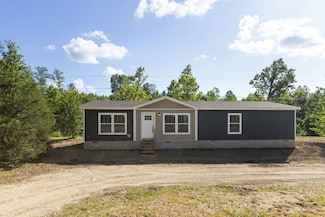 8386 U S 412, Linden, TN 37096