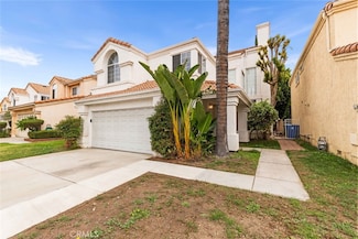 7448 Bellingham Ave, North Hollywood, CA 91605