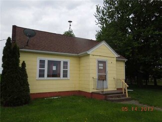 7811 W Henderson Rd, Elsie, MI 48831