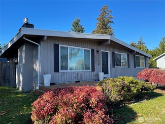 15225 40th Ave S, Tukwila, WA 98188