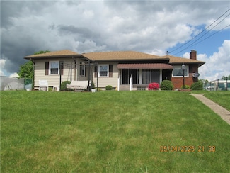 1213 Frank Ave, Jeannette, PA 15644