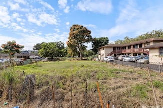 61 Lakeview Cir, Wahiawa, HI 96786