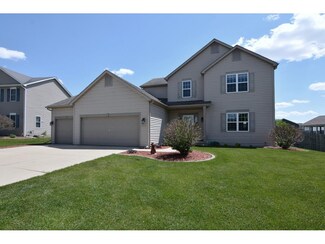 725 Water Tower Dr, Marshall, WI 53559
