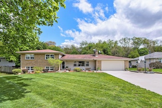 5037 Greenhill St, Portage, MI 49024