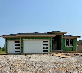 6031 Apache Dr, Shawnee, KS 66226