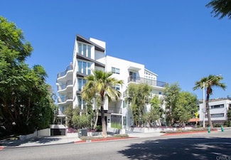 1283 Havenhurst Dr, West Hollywood, CA 90046