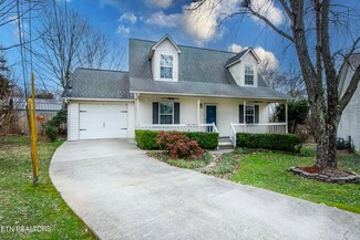 6100 Emerald Hills Ln, Knoxville, TN 37912