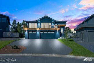 7853 Crane Cir, Anchorage, AK 99502