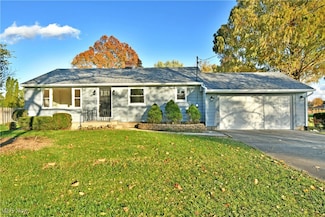 2352 Hoagland Blackstub Rd, Cortland, OH 44410