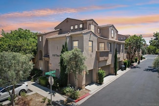 31167 Strawberry Tree Ln, Temecula, CA 92592