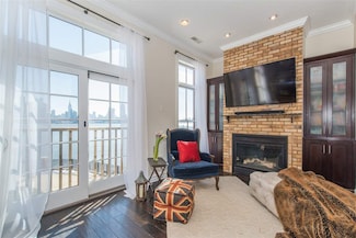8 Regency Place Unit 8, Weehawken, NJ 07086
