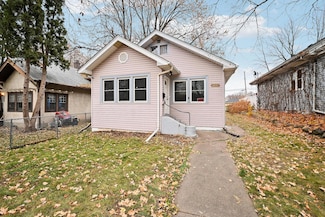 3226 Oliver Ave N, Minneapolis, MN 55412