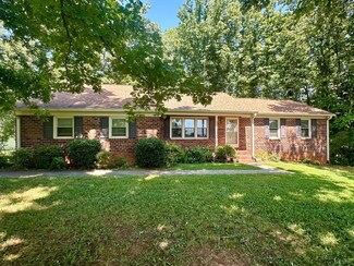 7839 E Ferry Rd, Altavista, VA 24517