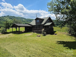 204 Ty Lea Dr, Waynesville, NC 28785