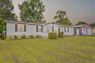 502 Thornberry Dr, Resaca, GA 30735