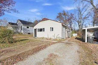 1842 Kinsmoor Ave, Fort Wayne, IN 46809