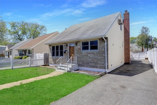 14-46 142nd St, Whitestone, NY 11357