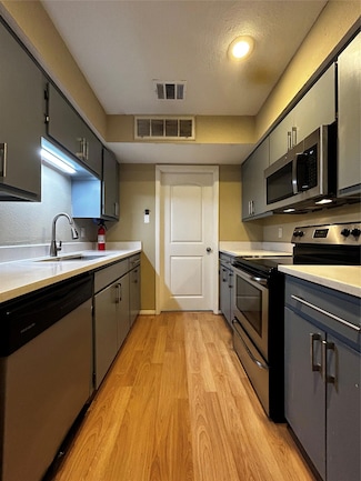 2612 San Pedro St Unit 206, Austin, TX 78705