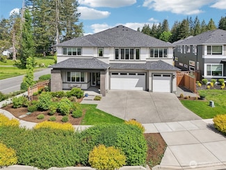 902 SE 10th St, North Bend, WA 98045