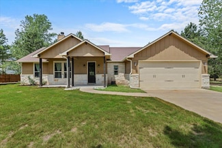 113 N Buckhorn Dr, Bastrop, TX 78602