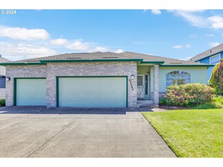 21962 NE Lachenview Ln, Fairview, OR 97024