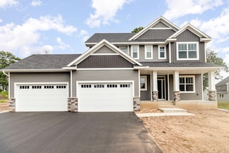 17939 Staples St, Ham Lake, MN 55304