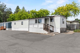 840 W 1st St Unit 27, Cheney, WA 99004