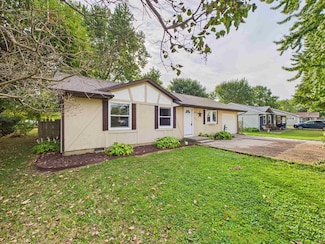 575 N Market St, Andrews, IN 46702