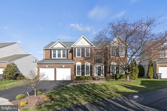 4689 Brentwall Ct, Chantilly, VA 20151