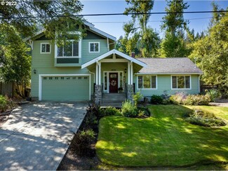 18575 Lower Midhill Dr, West Linn, OR 97068