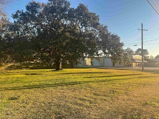 58235 Belleview Dr, Plaquemine, LA 70764