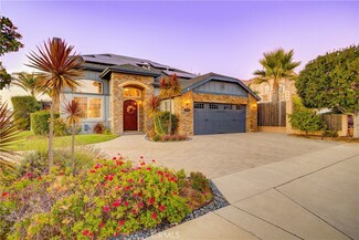 1459 Del Mar Ave, Grover Beach, CA 93433
