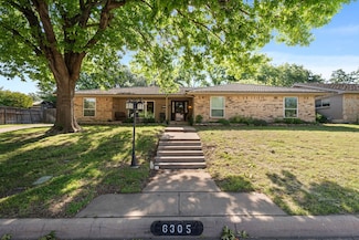 6305 Radstock Ave, Fort Worth, TX 76133