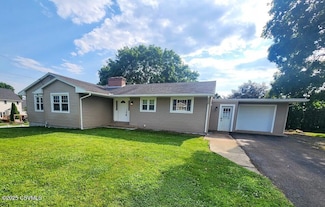 18 Sundale Dr, Bloomsburg, PA 17815