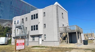 222 S Rhode Island Ave, Atlantic City, NJ 08401