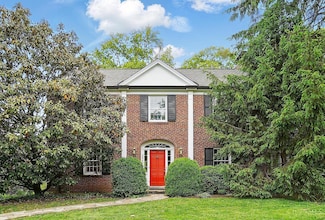 3640 Grandin Rd, Cincinnati, OH 45226
