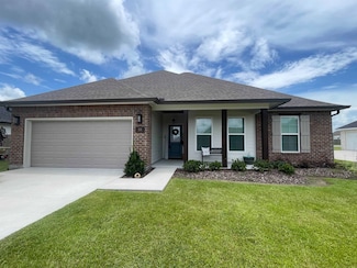 114 Rue Wyatt Philip, Schriever, LA 70395