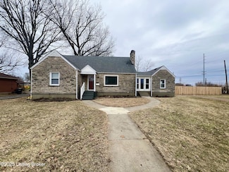 2202 Bashford Manor Ln, Louisville, KY 40218