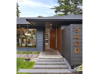 3400 SW 100th Ave, Portland, OR 97225