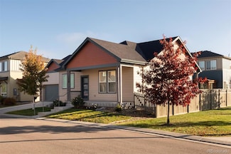 1330 Country Ct, Longmont, CO 80501