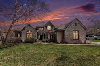 4935 Constance St, Shawnee, KS 66216