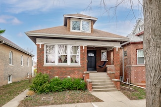 847 Lathrop Ave, Forest Park, IL 60130
